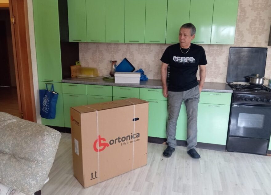 Инвалид первой группы из Тверской области передал на нужды СВО инвалидную коляску