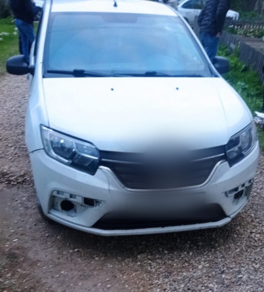 В Тверской области поймали банду, прятавшую в машине наркотики