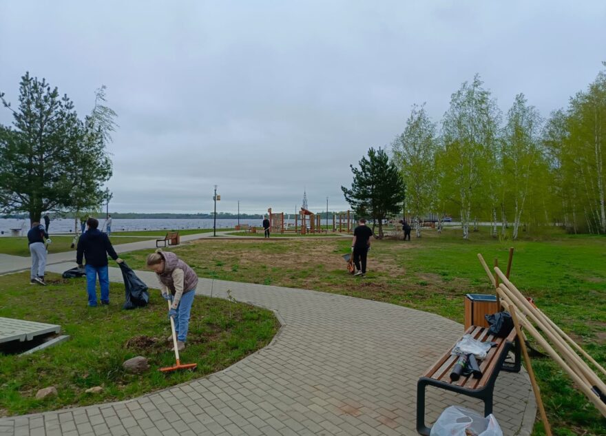 Калязинцы присоединились к Всероссийскому субботнику