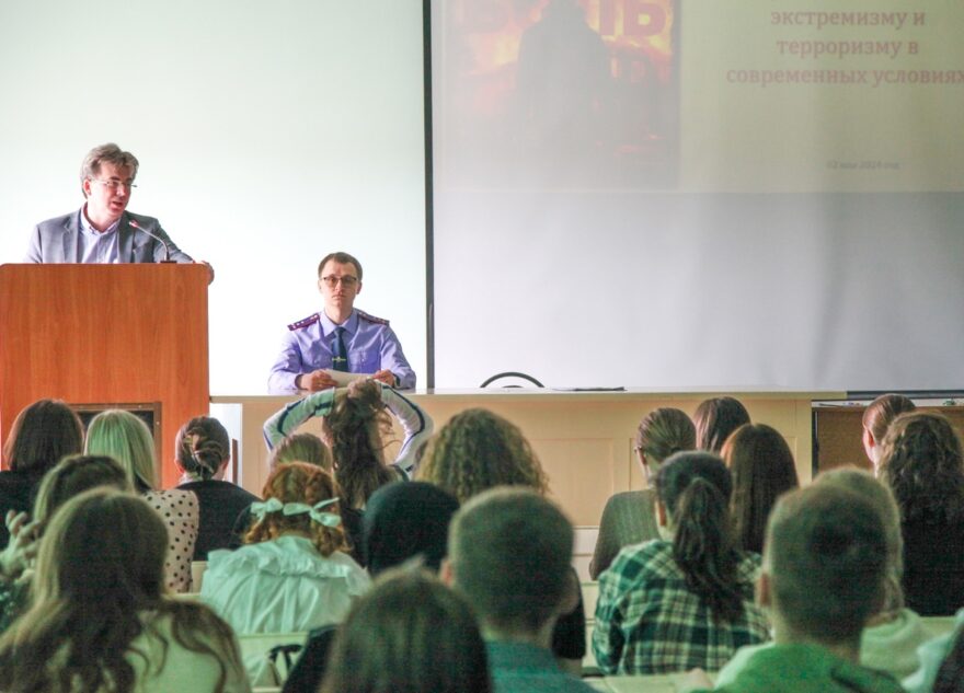 В СКР по Тверской области прошла встреча со студентами медицинского университета