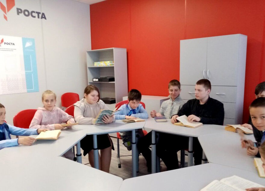 В школах Верхневолжья открыто еще пять Центров образования «Точка роста»