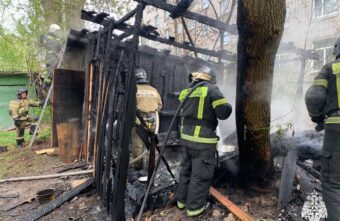 В городе Тверской области сгорело бесхозное здание