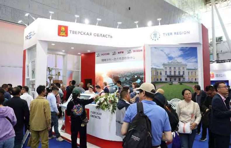 Порядка 120 делегаций из 44 стран и регионов посетили стенд Тверской области в КНР
