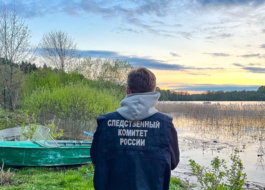Тело мужчины нашли в реке в Тверской области