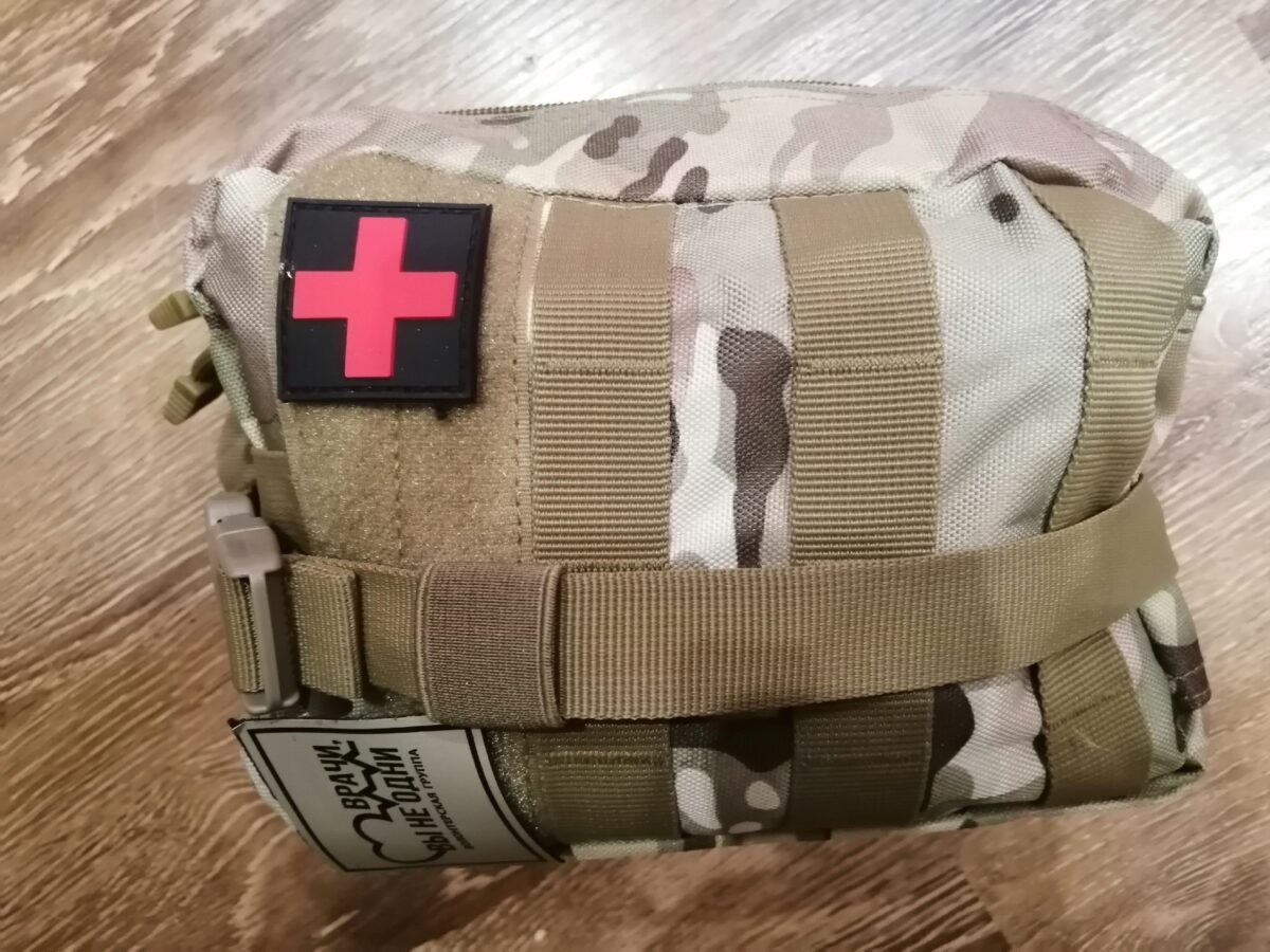 Аптечка из Тверской области спасла жизнь раненому бойцу