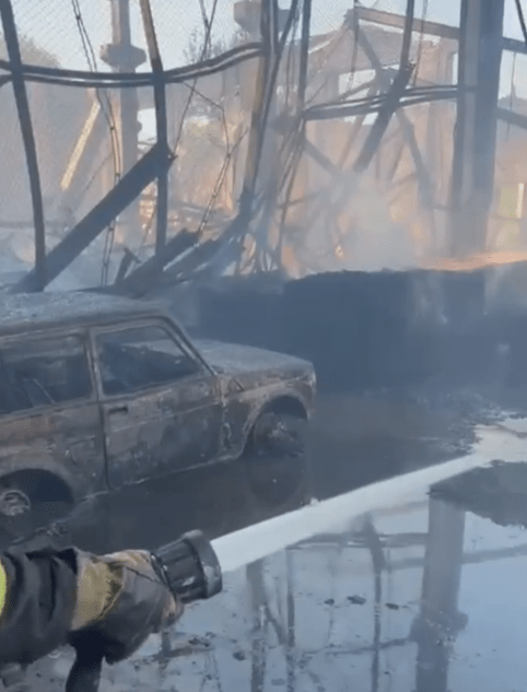 В Твери ликвидировали сложный пожар на улице Спартака