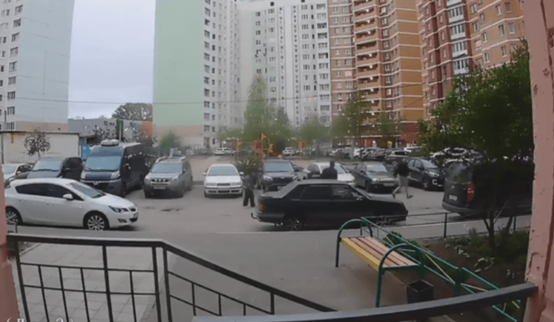 Полицейские установили мужчину, который стрелял на улице Твери