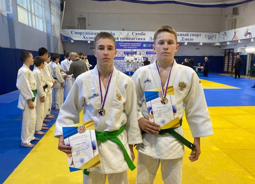 Тверские борцы поднялись на питерский олимп