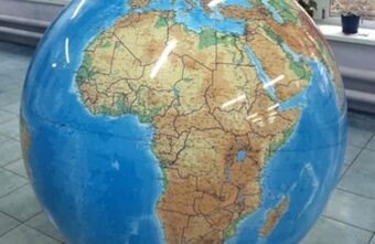 В школах Тверской области дополнительно оборудуют «Точки роста», «Кванториумы» и установят напольные глобусы