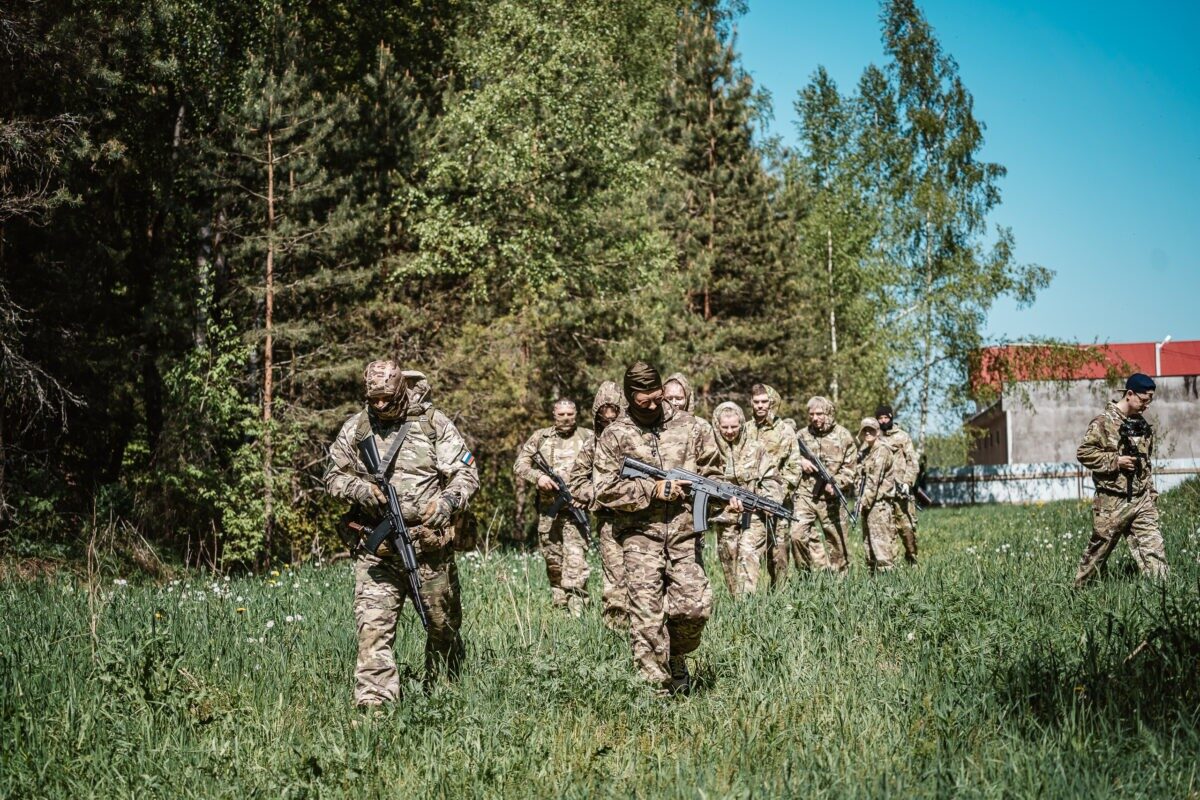 Журналисты в шкурах бойцов: РИА «Верхневолжье» на военной подготовке