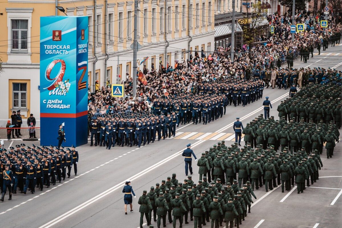 В Твери состоялось торжественное прохождение войск в честь 79-й годовщины Великой Победы