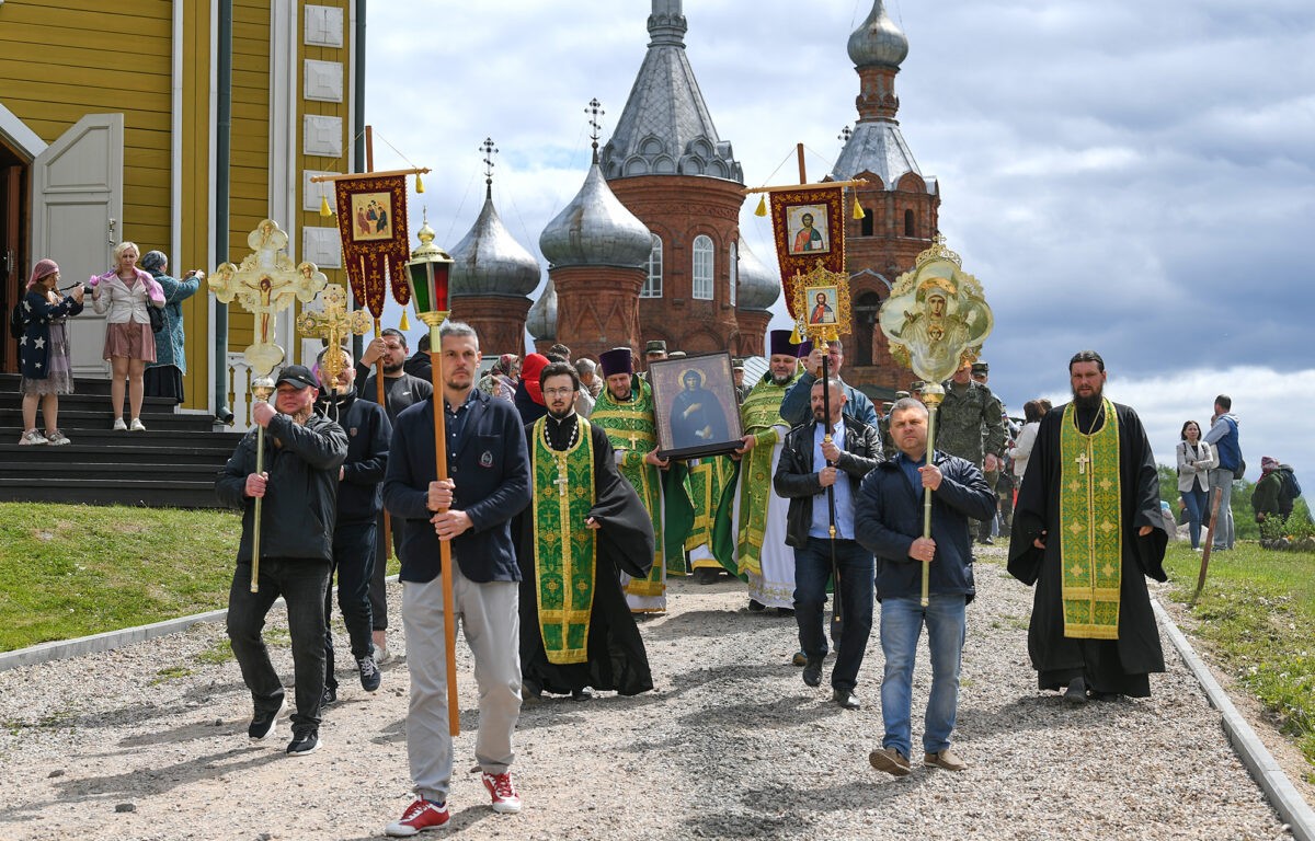 1 июня в Тверской области начнется XXV Большой Волжский крестный ход 1 июня в Тверской области начнется XXV Большой Волжский крестный ход