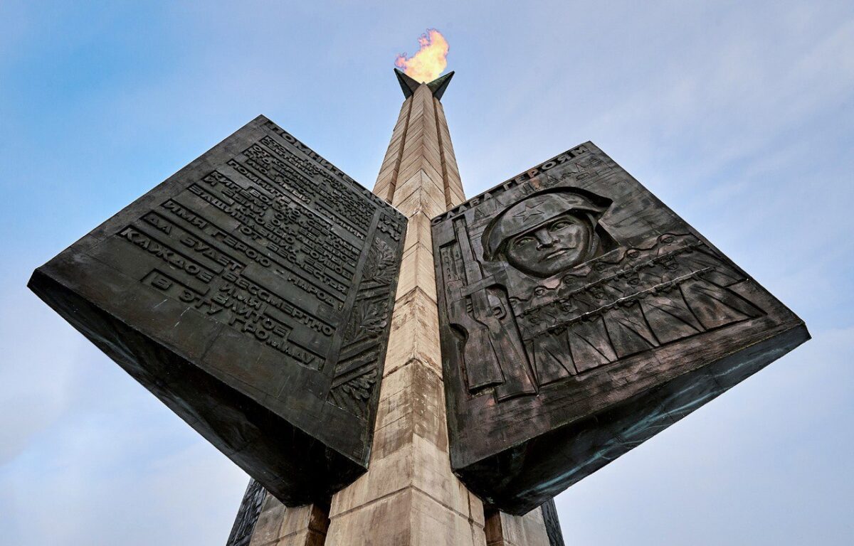 Губернатор Игорь Руденя поздравил ветеранов Великой Отечественной войны, жителей Верхневолжья с Днём Победы