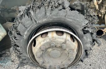 В Тверской области три человека пострадали из-за взорвавшегося колеса В Тверской области три человека пострадали из-за взорвавшегося колеса