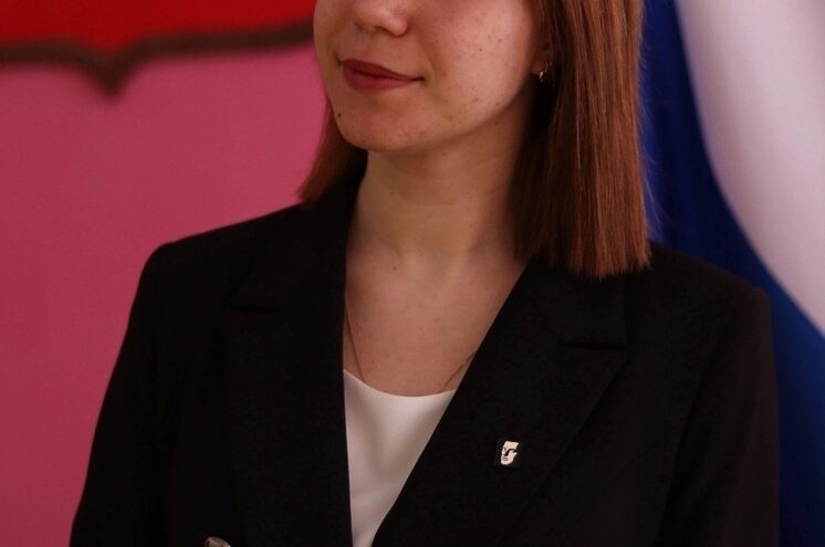 Школьница из Оленино сдала ЕГЭ по литературе на 100 баллов