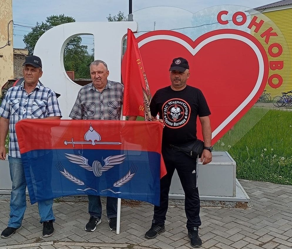 Антонов, Ильин и Сорокин: «Служба по контракту - это работа на безопасность нашей страны»