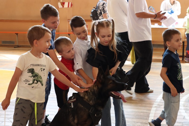 Тверские полицейские присоединились к Празднику профессий