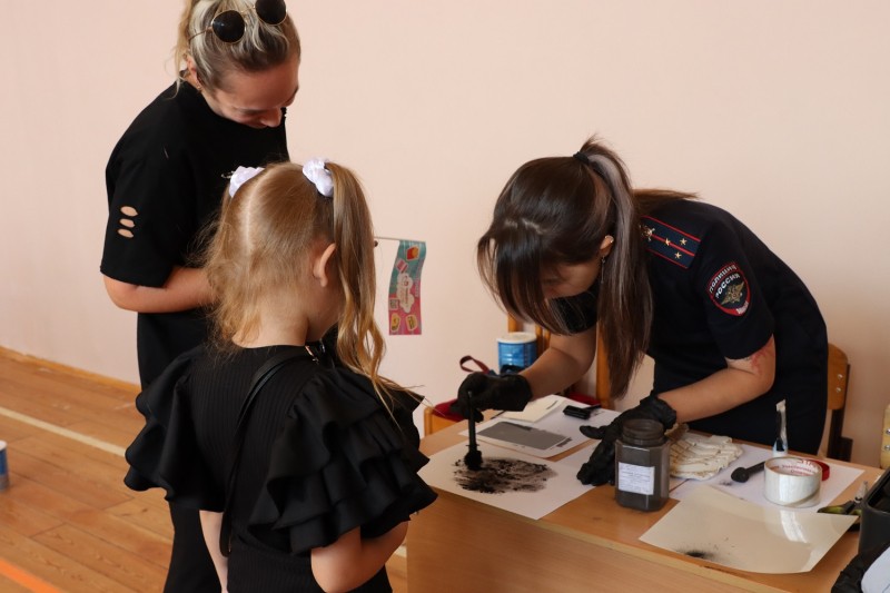 Тверские полицейские присоединились к Празднику профессий