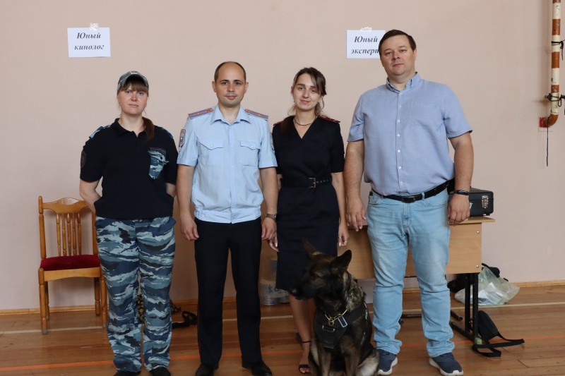 Тверские полицейские присоединились к Празднику профессий