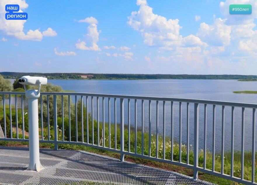 В Торопце появилась смотровая площадка с биноклем