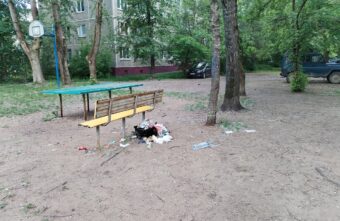 Тверитяне пожаловались на состояние двора жилого дома