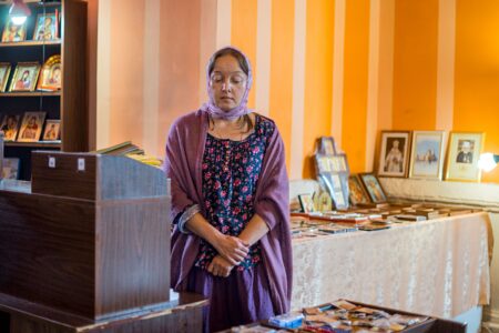 Ничего святого: в России запретят использовать религиозную символику в коммерции