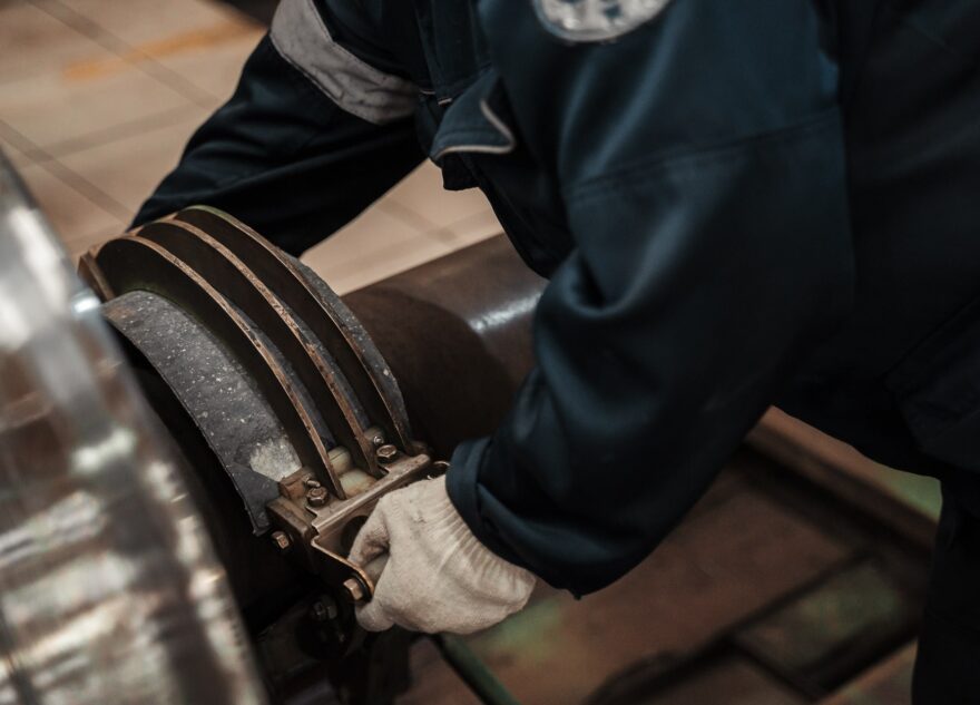 Больше 2000 жителей Тверской области нашли работу с начала года