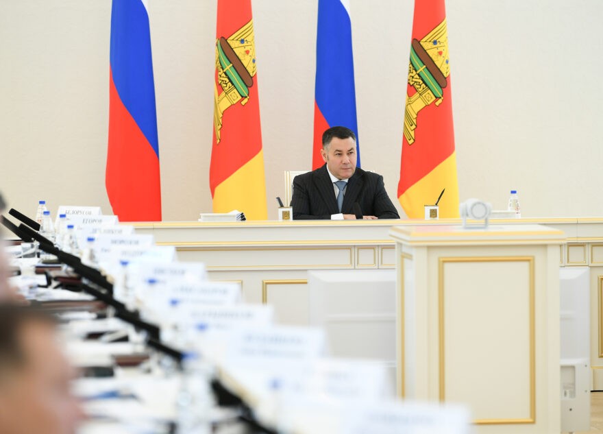 Игорь Руденя обозначил задачи по проведению сезонных полевых работ и подготовке к уборочной кампании