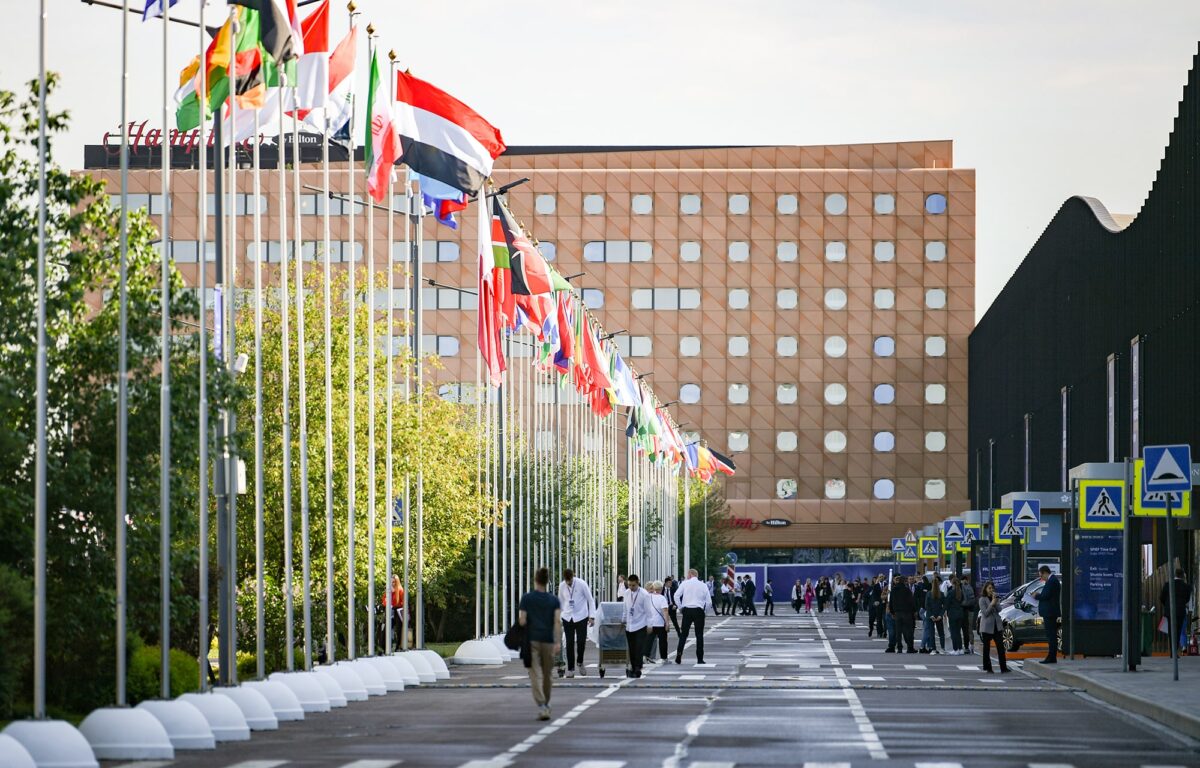 Делегация Тверской области принимает участие в деловой программе Петербургского международного экономического форума