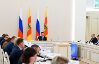 Губернатор Игорь Руденя обозначил приоритетные задачи в сфере лесного хозяйства Губернатор Игорь Руденя обозначил приоритетные задачи в сфере лесного хозяйства