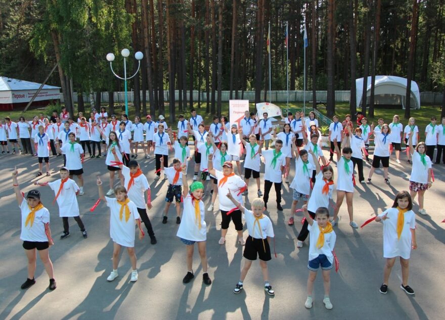 Больше 2200 юных жителей Тверской области примут участие в профильных сменах «Время Первых»