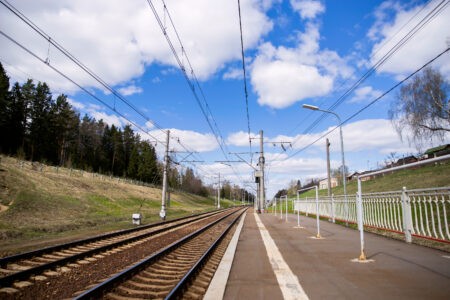 В Тверской области два сотрудника РЖД украли 28 вагонов щебня В Тверской области два сотрудника РЖД украли 28 вагонов щебня