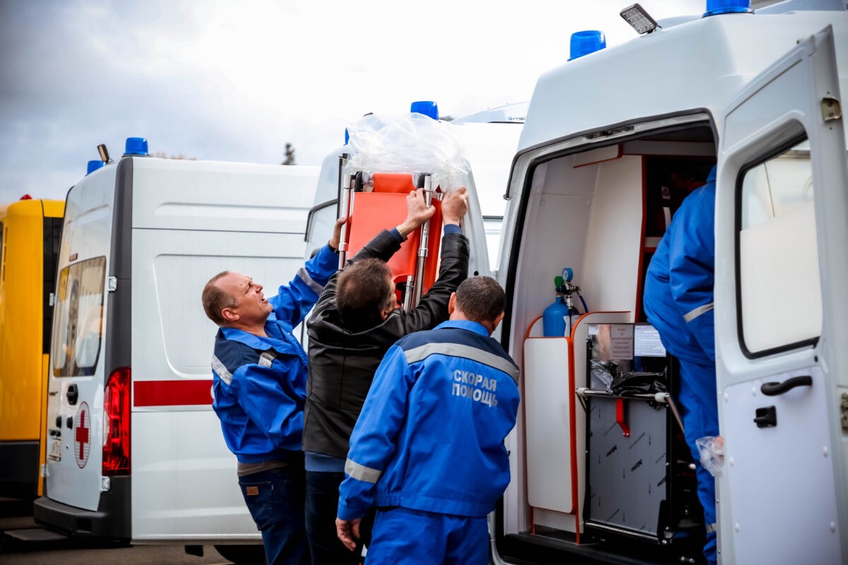 Кардиологи назвали симптомы перед мгновенной смертью