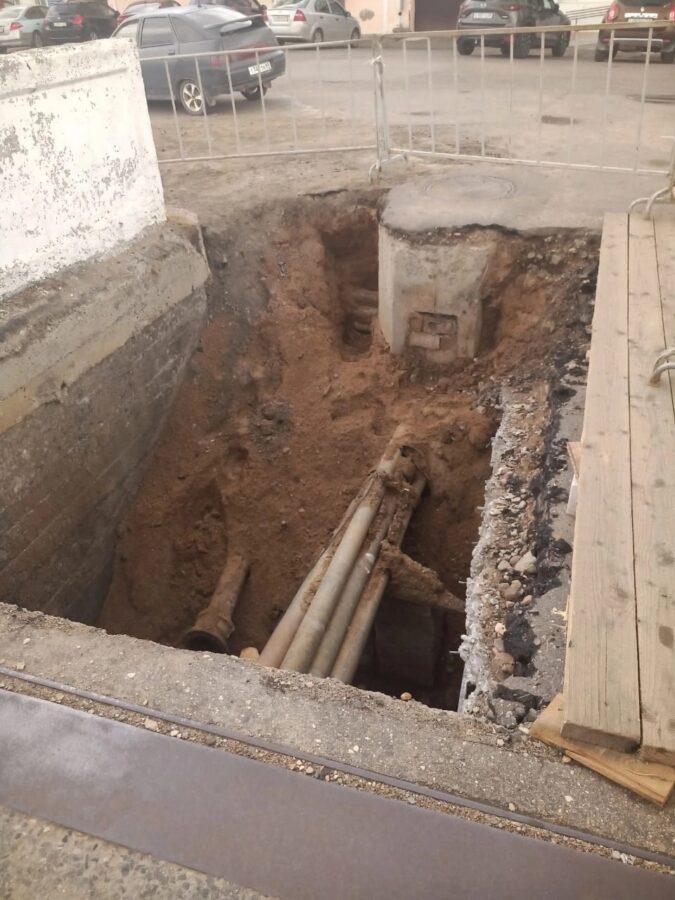 В Тверской области начали ремонтировать мост, который проломил грузовик с ларьком