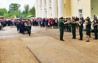В Тверской области похоронили Алексея Череповского, погибшего в зоне СВО В Тверской области похоронили Алексея Череповского, погибшего в зоне СВО