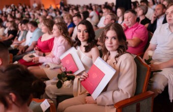 В 2024 году по целевому договору Тверской медуниверситет окончили 143 медика В 2024 году по целевому договору Тверской медуниверситет окончили 143 медика