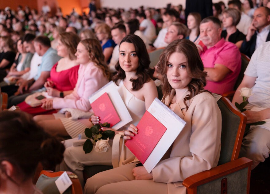 В 2024 году по целевому договору Тверской медуниверситет окончили 143 медика В 2024 году по целевому договору Тверской медуниверситет окончили 143 медика