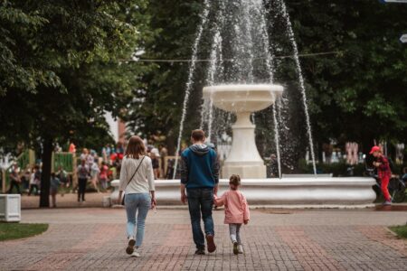Родители с двумя и более детьми смогут получить новую выплату Родители с двумя и более детьми смогут получить новую выплату