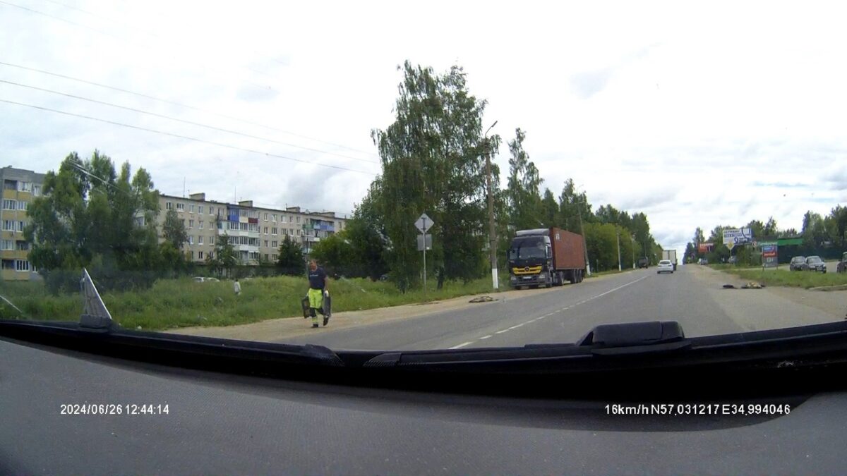 В одном из городов Тверской области сняли "лежачих полицейских"