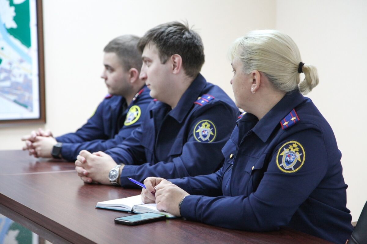 Состоялось совещание представителей следственного управления Следственного комитета и областной общественной организации по научно-исторической и военно-патриотической работе с молодежью