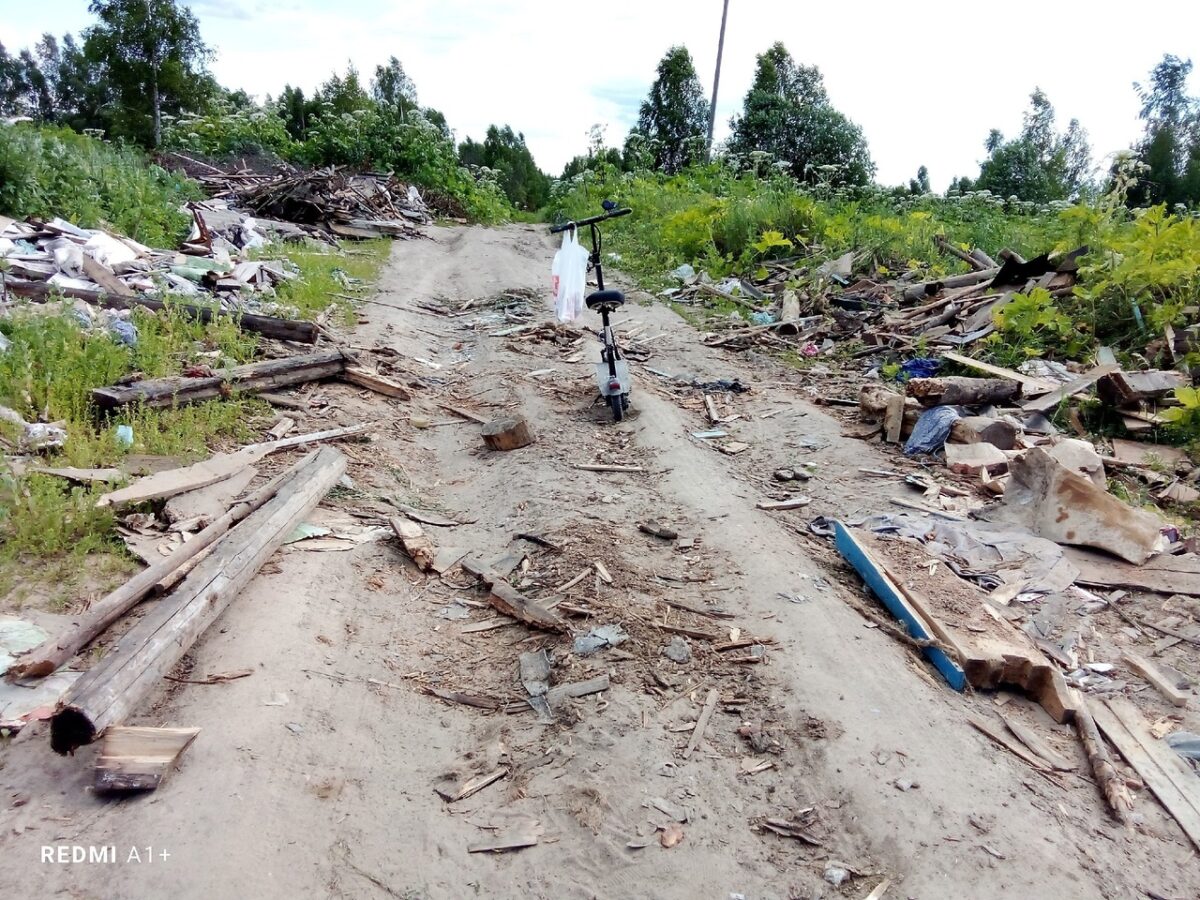 По дороге в Тверской области невозможно ни проехать, ни пройти