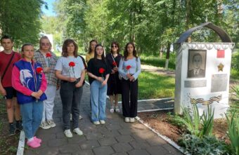 100-летие лётчика-испытателя Ивана Карелина отметили в Калязине