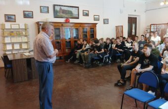 Глава округа в Тверской области рассказал студентам о трудном детстве