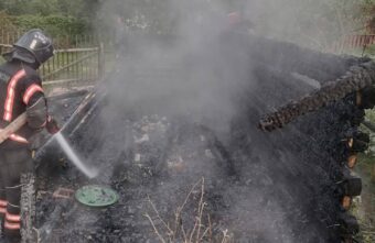 Ночью в Тверской области дотла сгорела баня Ночью в Тверской области дотла сгорела баня