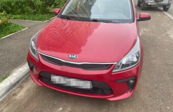 В Твери машина сбила трехлетнюю девочку, бежавшую с детской площадки В Твери машина сбила трехлетнюю девочку, бежавшую с детской площадки