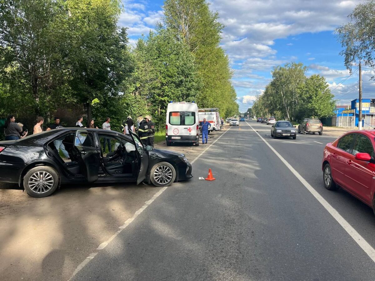 Водитель «Тойоты» получил тяжелые травмы в аварии в Твери | ТОП Тверь  новости