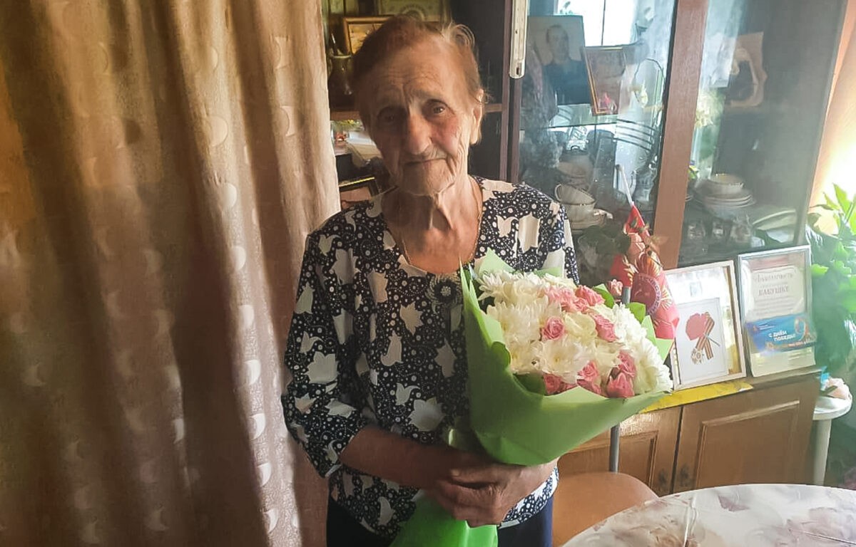 Игорь Руденя поздравил со 101-летием ветерана ВОВ Антонину Георгиевну Воробьеву