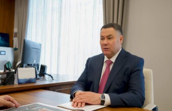 Губернатор Игорь Руденя обсудил с министром строительства и ЖКХ РФ Иреком Файзуллиным развитие коммунальной инфраструктуры и строительной отрасли в Тверской области Губернатор Игорь Руденя обсудил с министром строительства и ЖКХ РФ Иреком Файзуллиным развитие коммунальной инфраструктуры и строительной отрасли в Тверской области