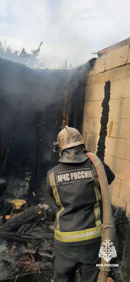 Вечером в Твери сгорел жилой дом