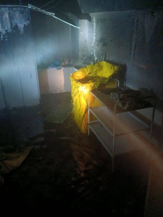 В поселке Тверской области загорелась больница